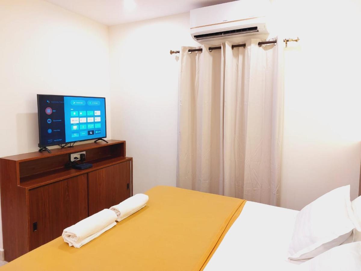 Chippy Residency Hotel Chennai Ngoại thất bức ảnh