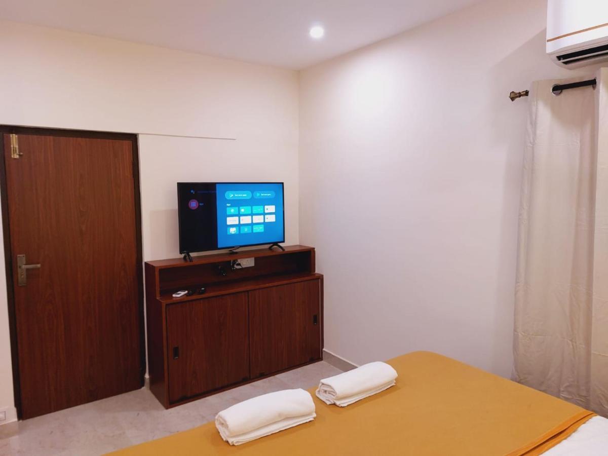 Chippy Residency Hotel Chennai Ngoại thất bức ảnh