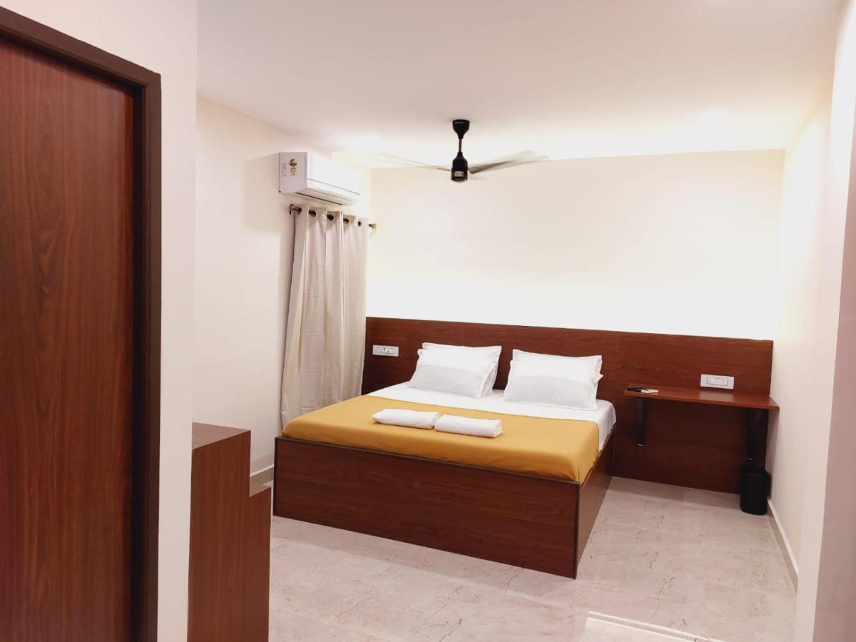 Chippy Residency Hotel Chennai Ngoại thất bức ảnh